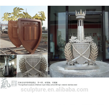 Metallschule Statue signifikante Skulptur der königlichen Militärschule in BAHRAIN installiert